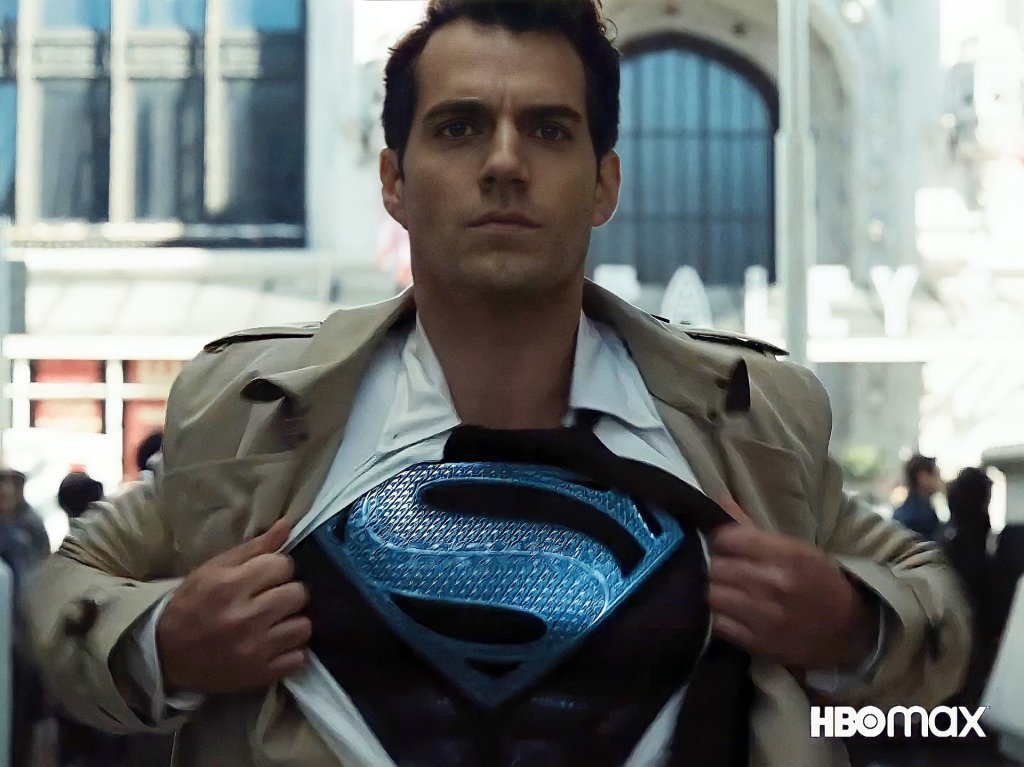 Henry Cavill is Superman in Snyder Cut Justice League.